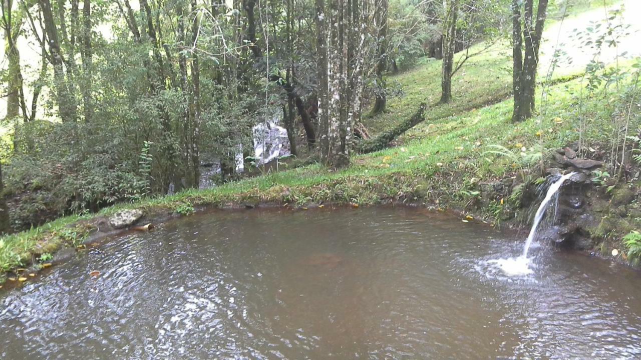 Pousada Recanto Da Vitoria Gonçalves Extérieur photo