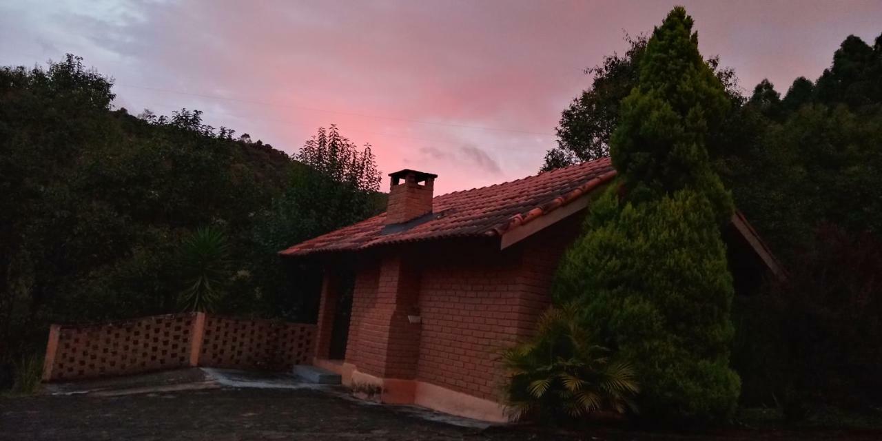 Pousada Recanto Da Vitoria Gonçalves Extérieur photo